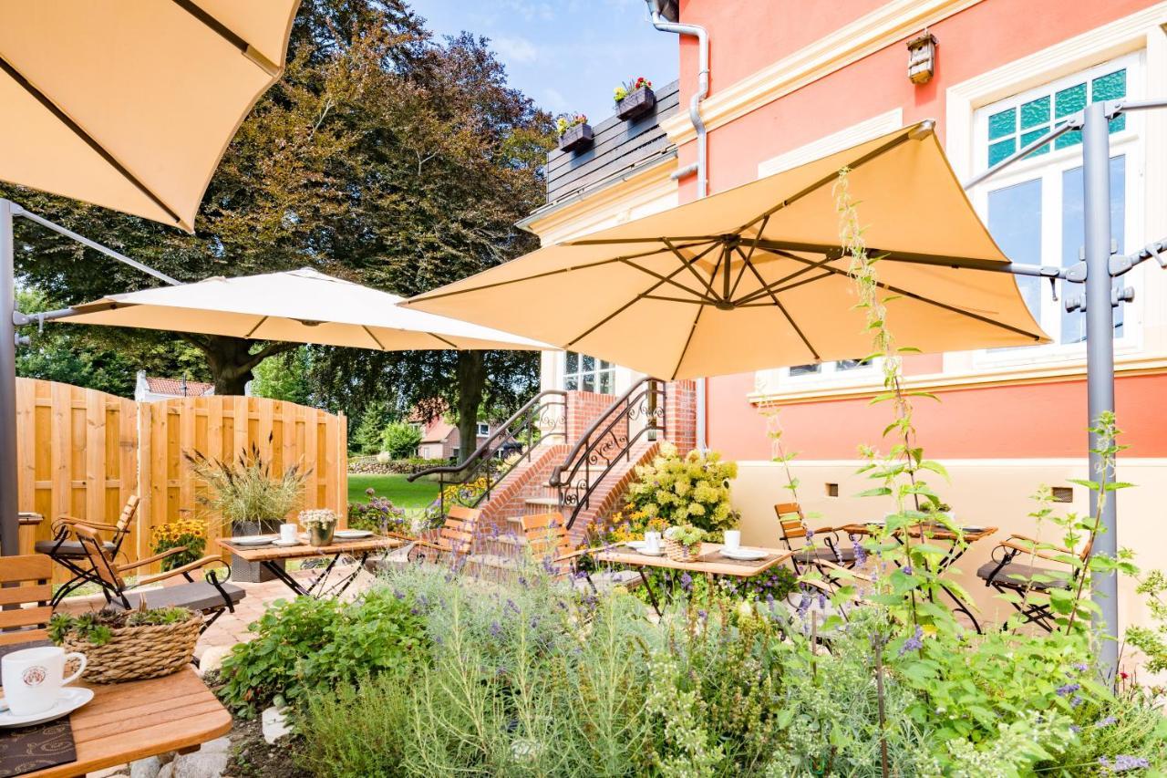 Parkhotel Jever Luaran gambar