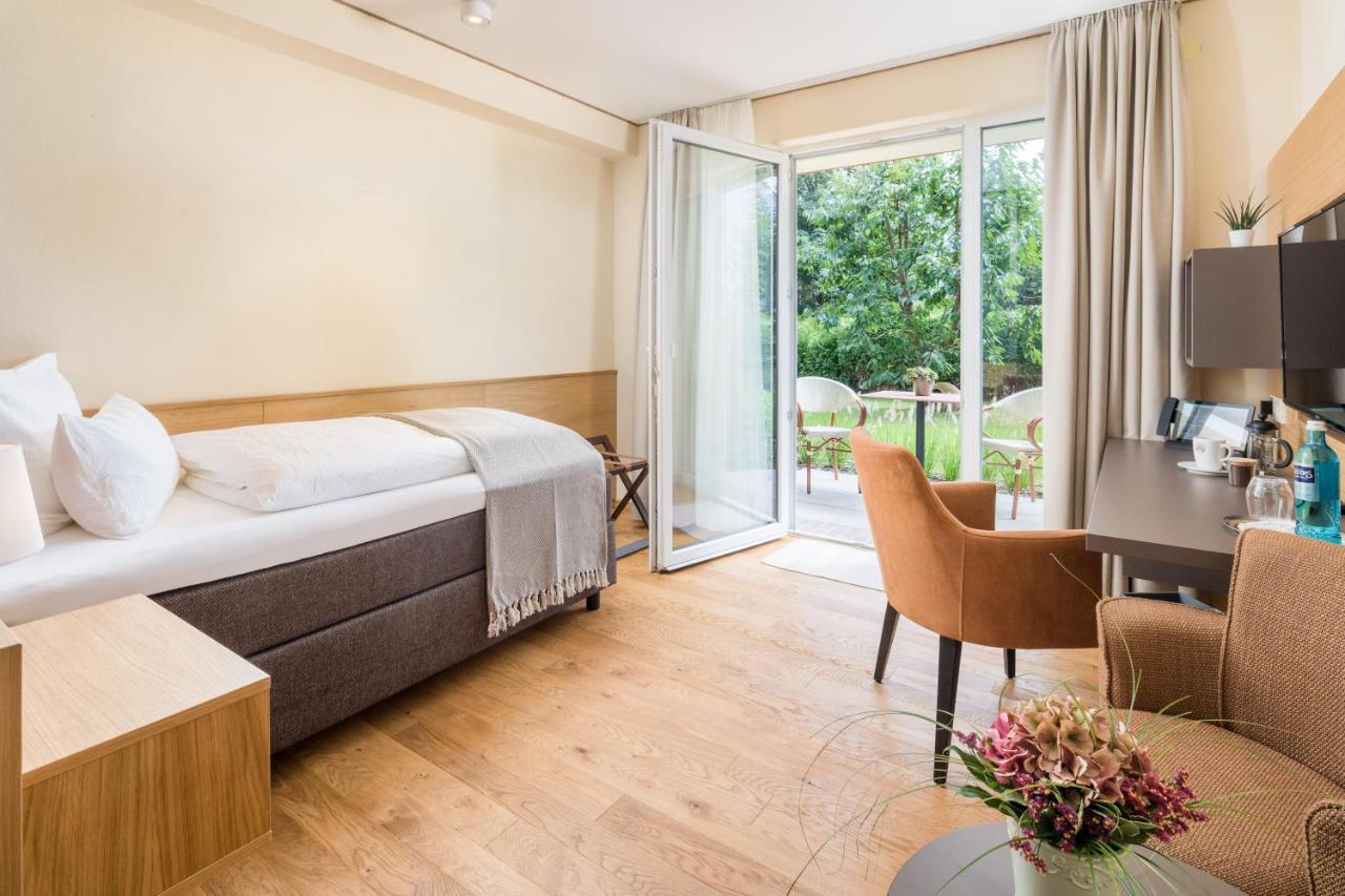 Parkhotel Jever Luaran gambar